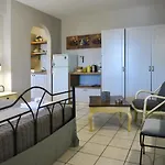Hotel Anastasia Villa *